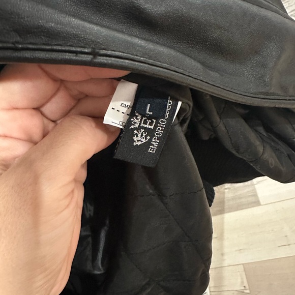 Men’s leather jacket - Picture 7 of 8